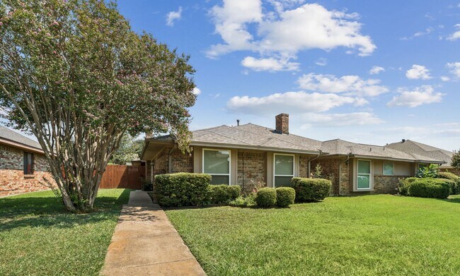 Photo - 3334 San Mateo Dr