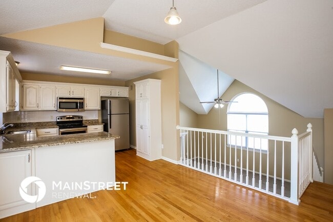 Photo - 1221 Rosehill Dr