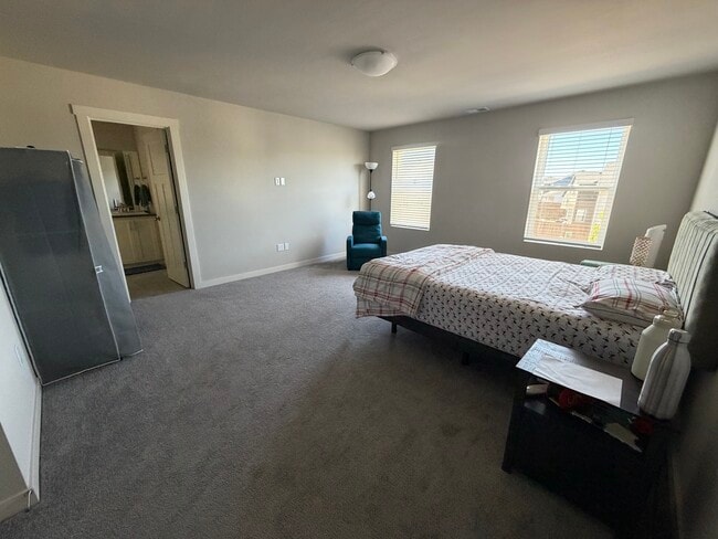 Photo - 23640 SW Vermillion Dr