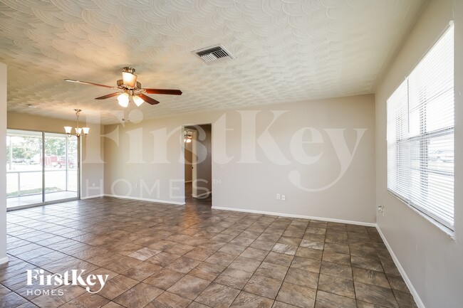 Photo - 8185 Kings Bay Blvd