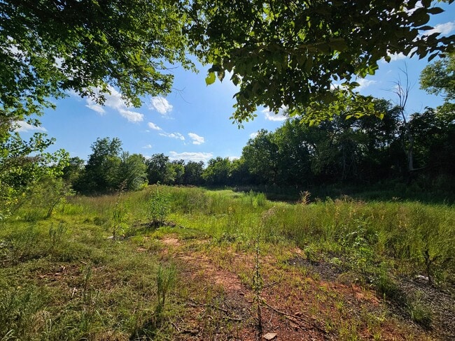 Photo - 21387 Fir Ln