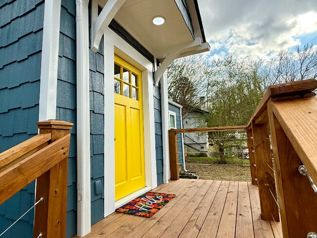 Photo - 3613 Glendon Dr