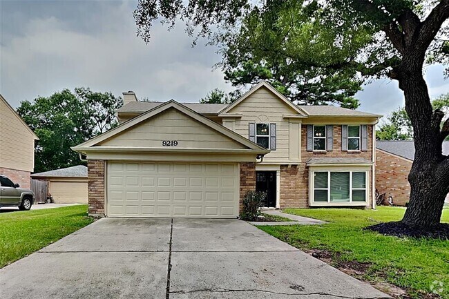 Building Photo - 9219 Palm Shores Dr Rental