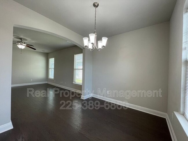 Photo - 7948 Antebellum Ave