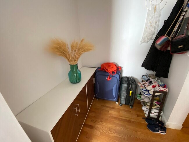 Photo - 574 Dorchester Ave Unit 2