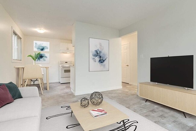 Photo - Evergreen 2 Apartments