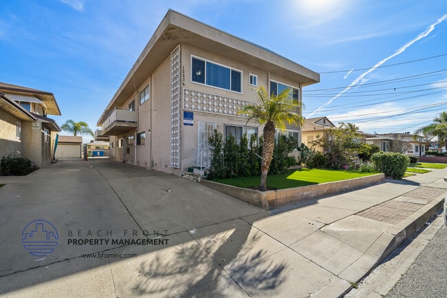 Photo - 12236 Manor Drive