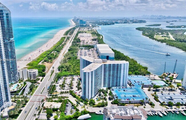 Photo - 100 Bayview Dr Unidad 2005