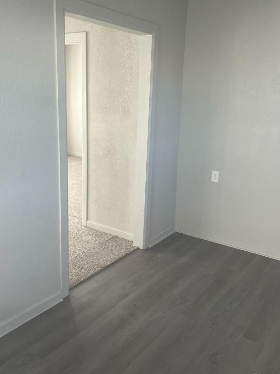 Photo - 301 NE 26th St