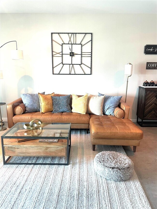 Photo - 888 Biscayne Blvd Unidad 4310