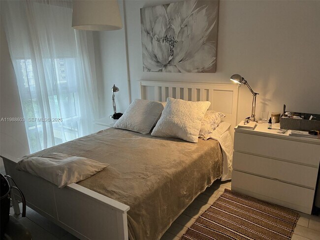 Photo - 321 NE 26th St Unit 704