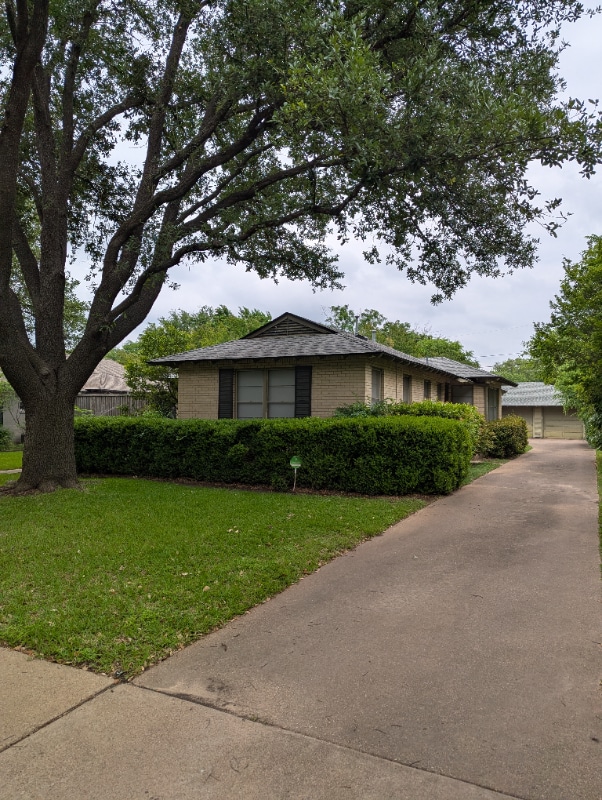 Photo - 948 N Windomere Ave Apartment Unit 948