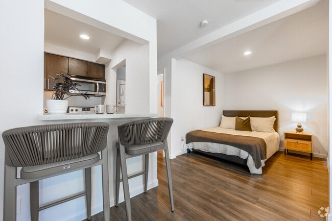 Studio - 475SF - - Nuvo Park Place