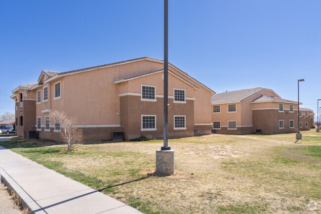 16193 H St - Alternate Photo - Park Palace Apartments