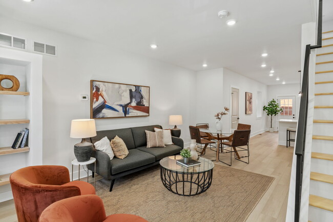 Building Photo - 5525 Osage Ave