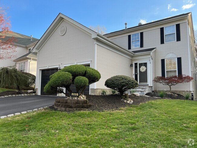 Building Photo - 203 Woodcliff Blvd Rental