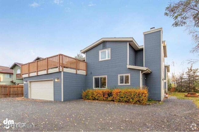 Building Photo - 8933 Lakehurst Dr Unit 3 Rental