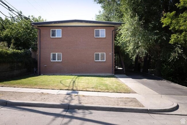 Building Photo - 938 Lowell Ave S Unit 938 E Lowell Ave #3