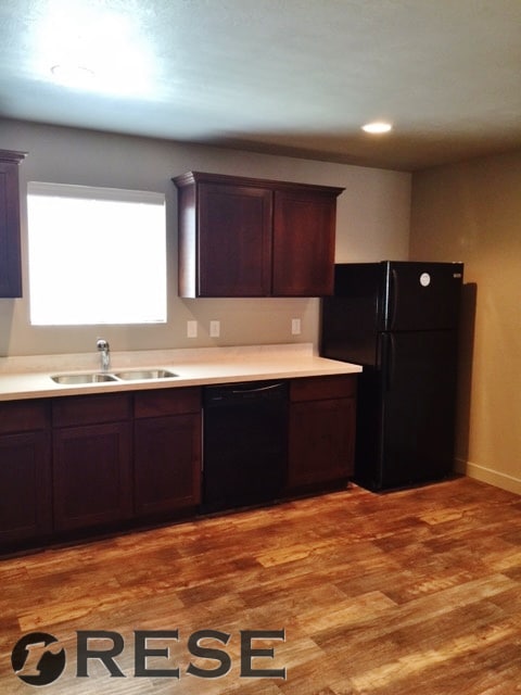 Photo - Awesome Vineyard THouse w attached one car garage