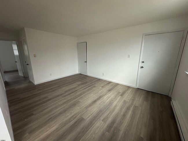 Photo - 1655 Beach Ave Unidad A