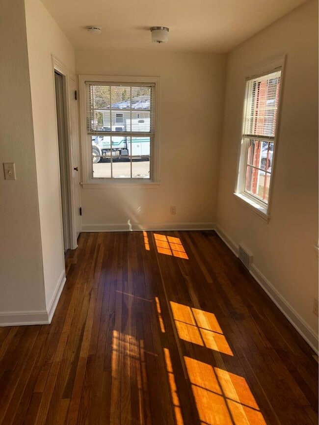 Photo - Gardens on Hillcrest