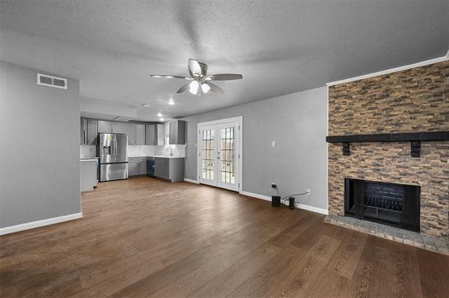 Building Photo - 10430 Las Brisas Dr