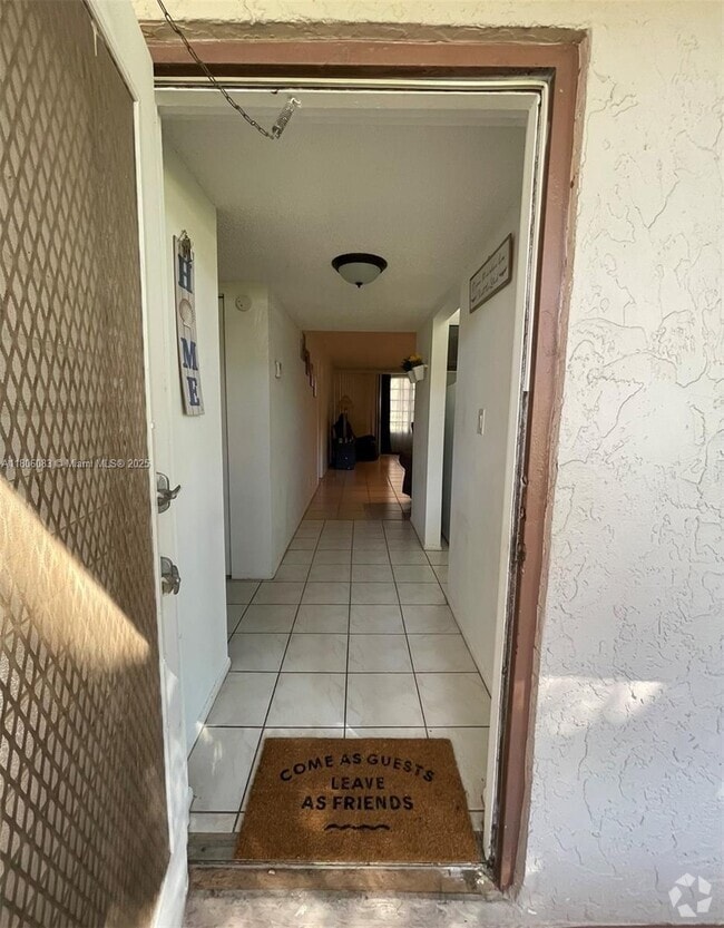 Building Photo - 8301 Sands Point Blvd Unit 106 Rental