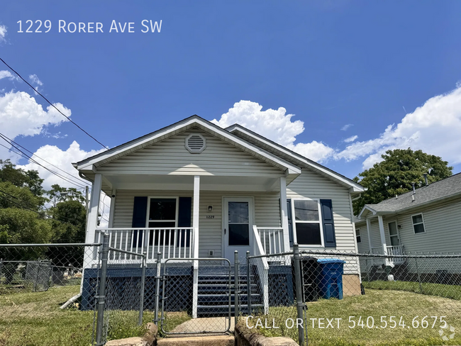 Building Photo - 1229 Rorer Ave SW Rental