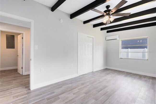 Photo - 35614 Cedar Ln