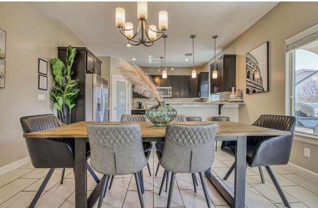 Photo - Furnished Eastside Beautiful 3 bed/2 baths...