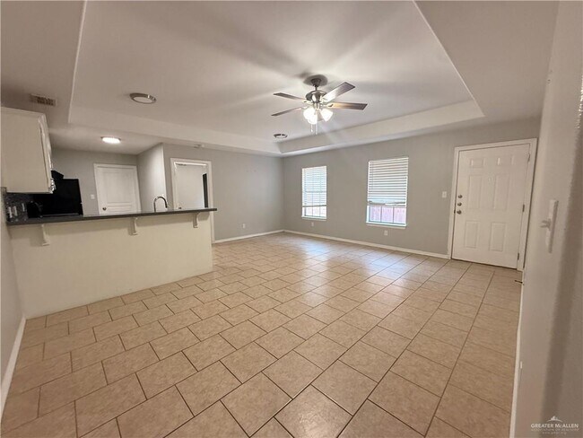 Photo - 15 Jade St