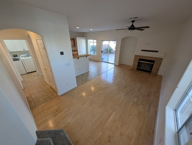 Photo - 205 Heiple Ct