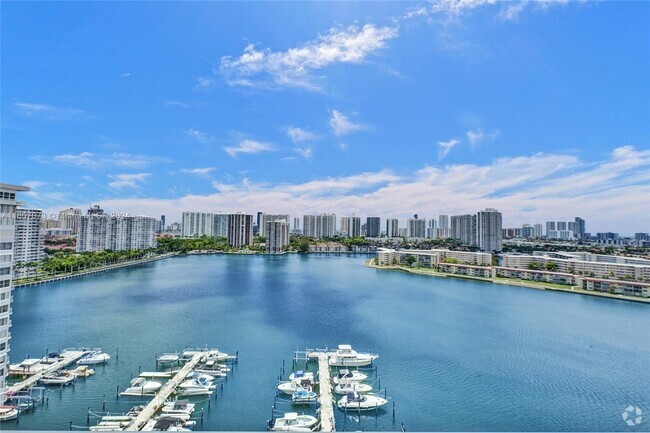 Building Photo - 18041 Biscayne Blvd Unit 1804 Rental