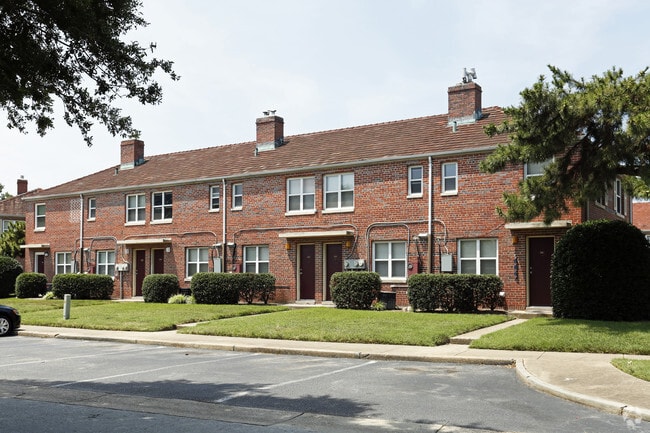 Photo - Merrimack Landing