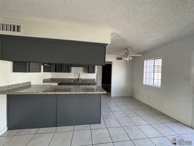 Photo - 2684 W 14th St