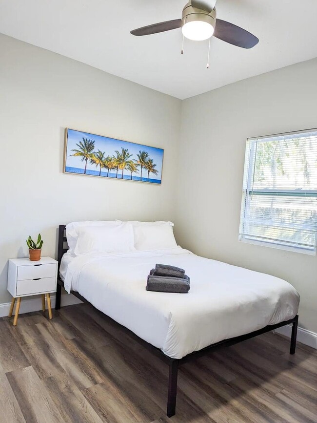 Photo - 1804 E Louisiana Ave Unit Duplex