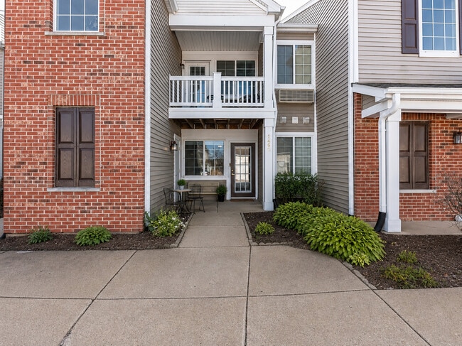 Building Photo - 146 Bertram Dr Unit G