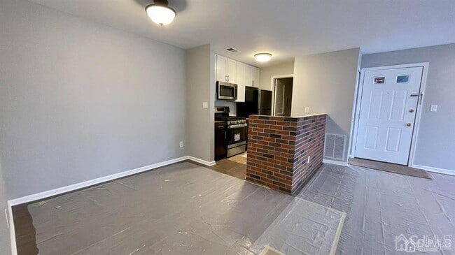 Photo - 263 Crosspointe Dr