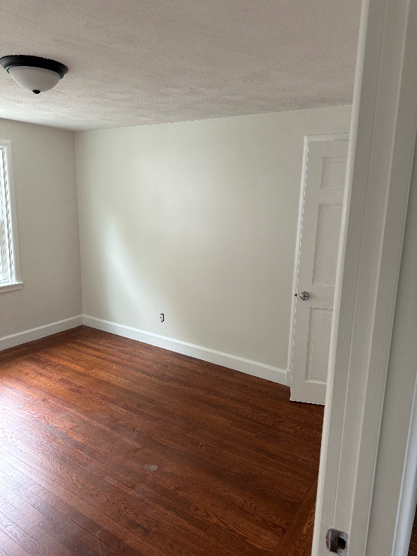 Photo - 139 Dante St