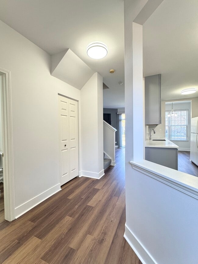 Photo - 2406 Sheehan Dr