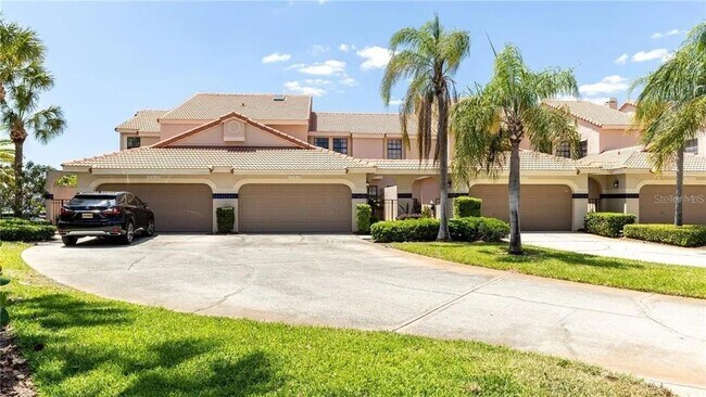 10438 St Tropez Pl