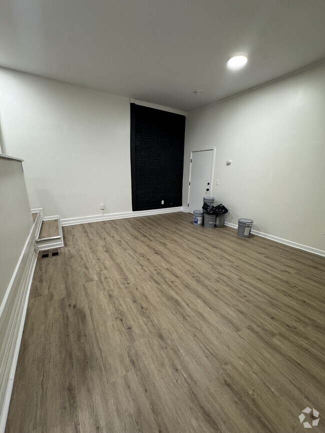Building Photo - 2507 Cleveland Ave Unit E Rental