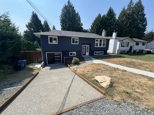 Photo - 3963 Macisaac Dr