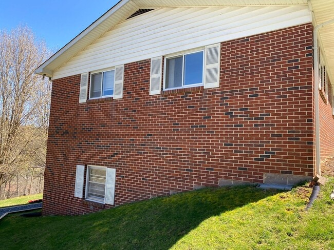 312 Clint Norris Rd Unidad B