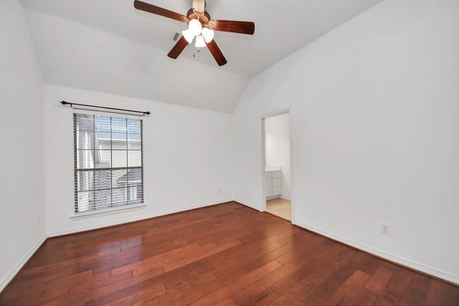 Photo - 1807 Ravenel Ln