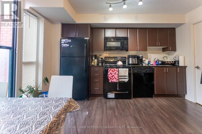 Photo - 525 Wilson Ave Unit 818