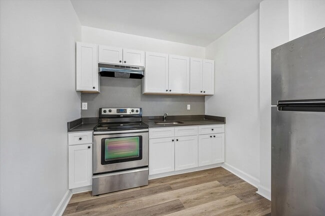 Photo - 402 N 59th St Unidad 2