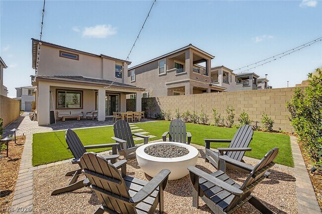 Photo - 1575 Crested Eagle St