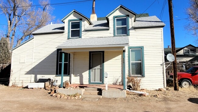 Photo - 322 E Boulder St House