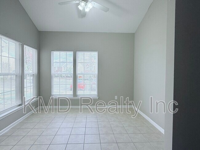 Photo - 4917 Sunburst Ln